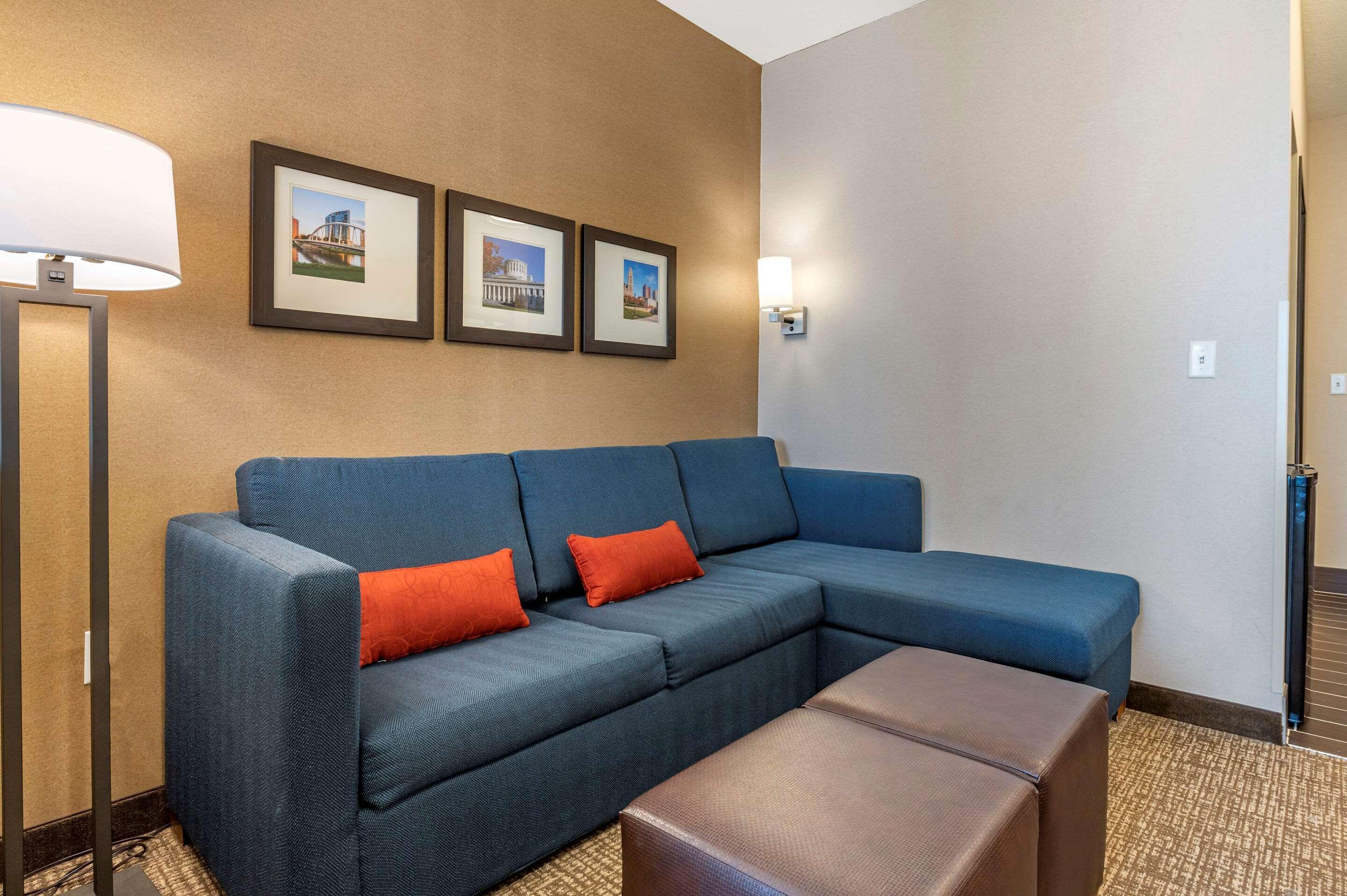 Comfort Suites Columbus Airport Esterno foto