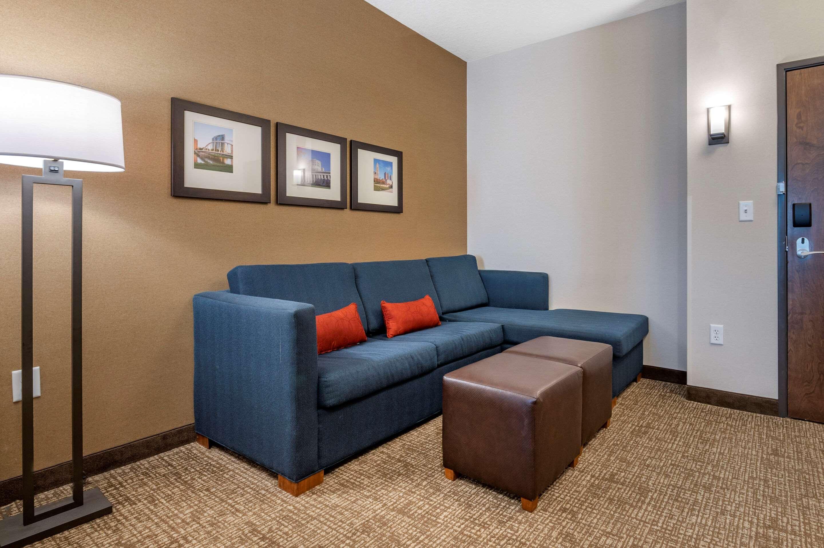 Comfort Suites Columbus Airport Esterno foto