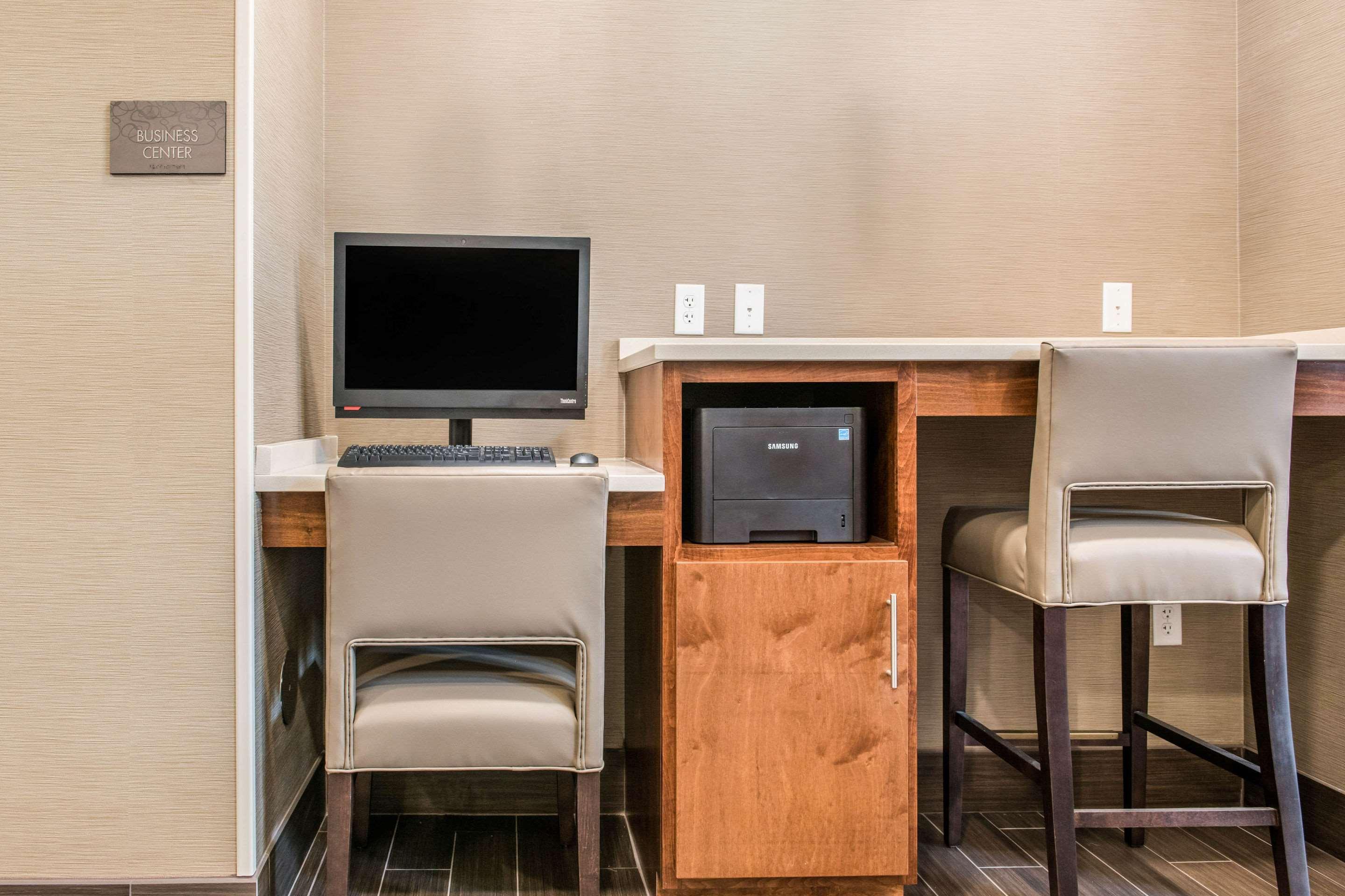Comfort Suites Columbus Airport Esterno foto