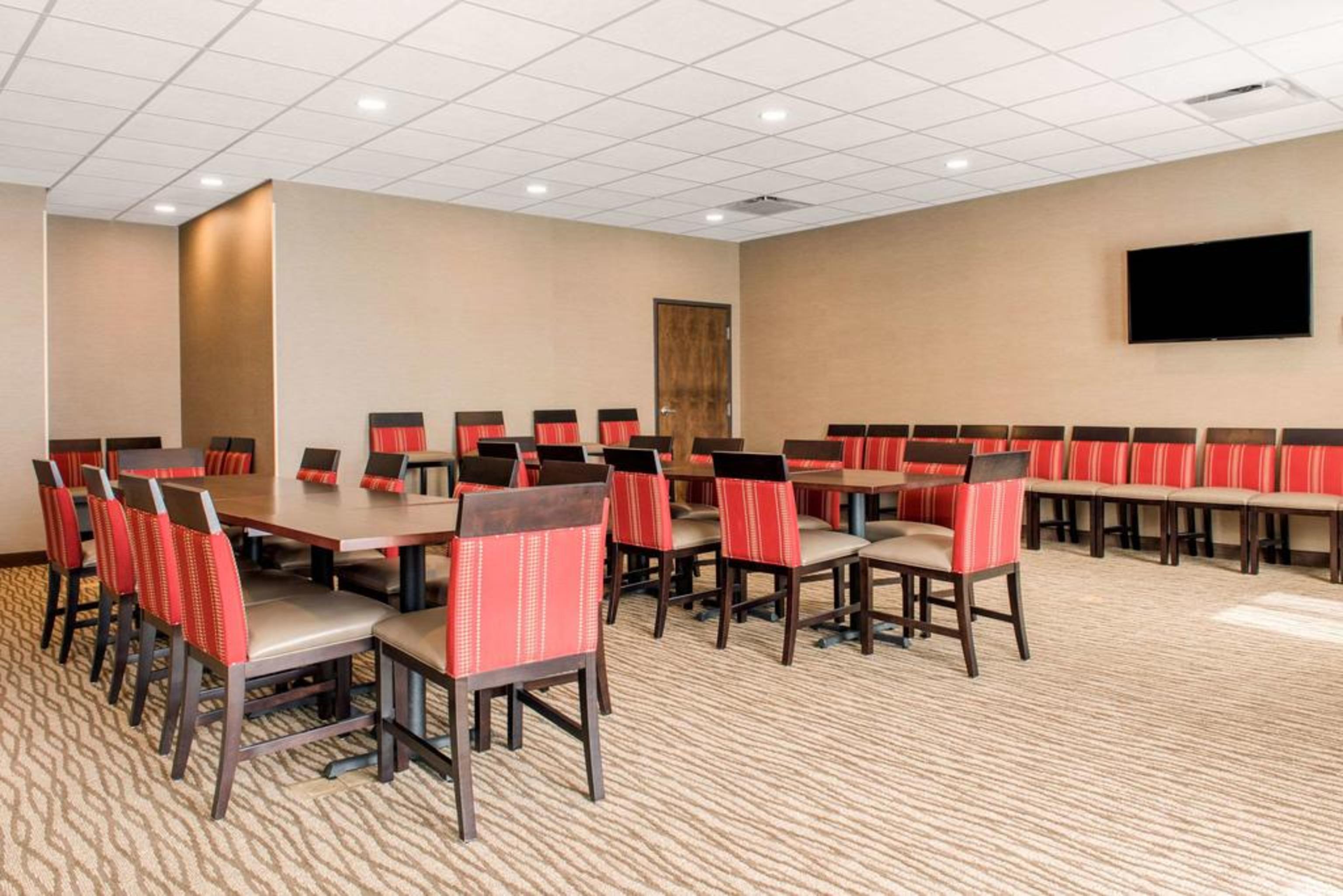 Comfort Suites Columbus Airport Esterno foto