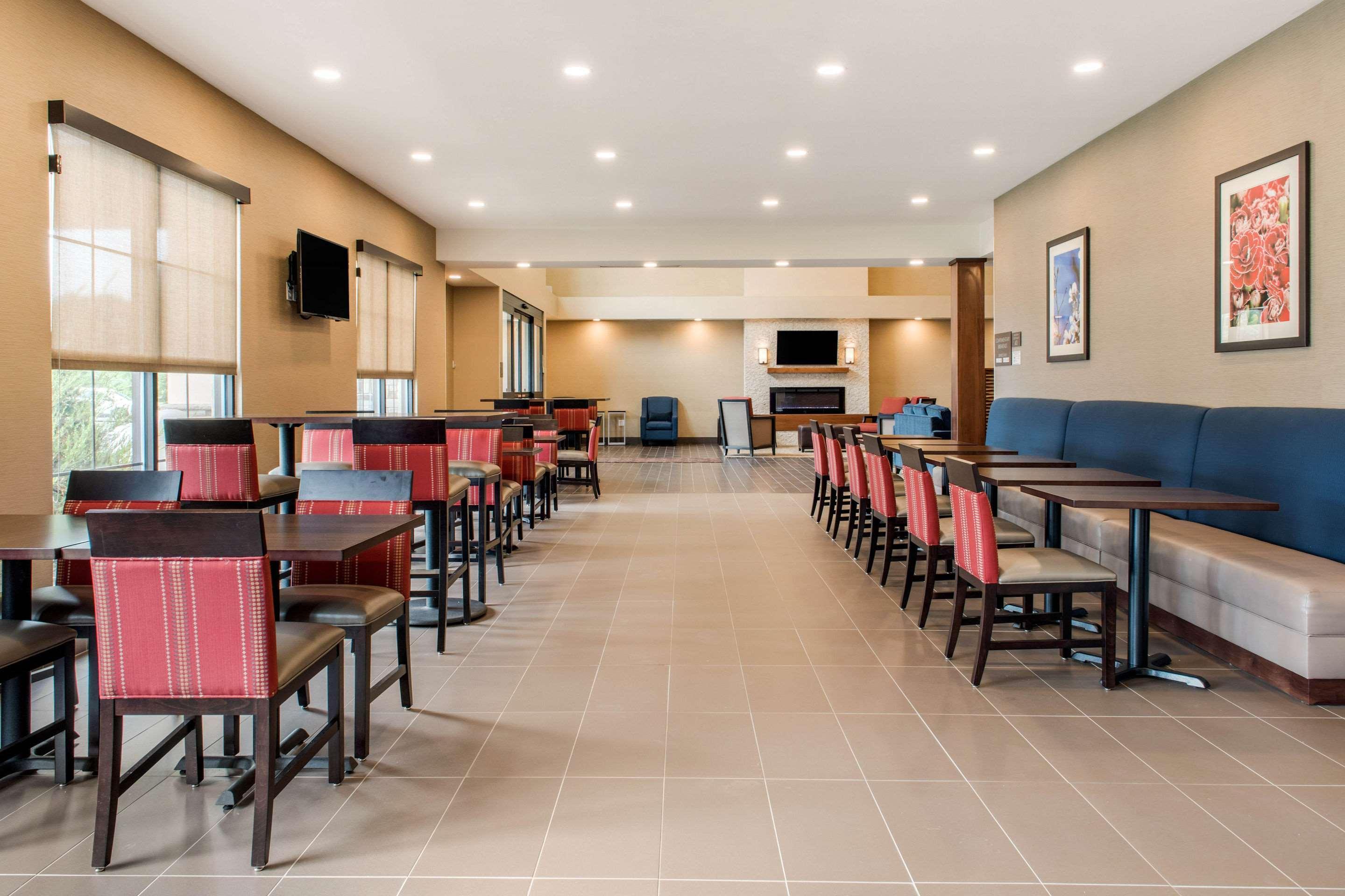 Comfort Suites Columbus Airport Esterno foto
